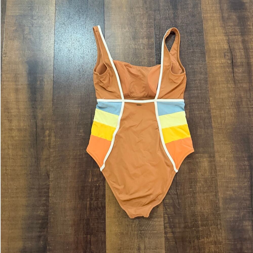 Rip Curl Rainbow Side Panel One Piece Swimsuit Size Small - Picture 6 of 8